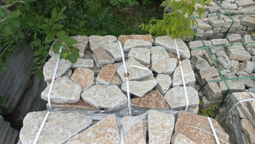 Гранитный плитняк галтованный для парковки купить в Дзержинском