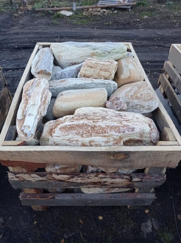 Златолит жёлтый, жёлто-зелёный глыбки и валуны для ланшафтного дизайна купить в Дзержинском