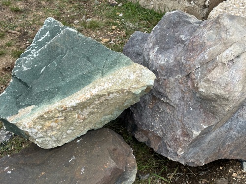 Камни для ландшафтного дизайна зелёные 10-60 килограмм купить в Дзержинском