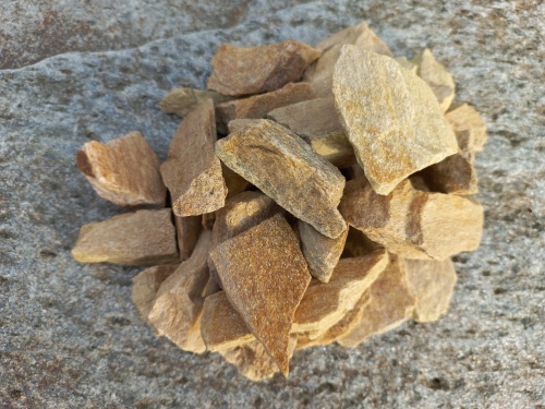 Златолит жёлтый декоративная каменная крошка купить в Дзержинском