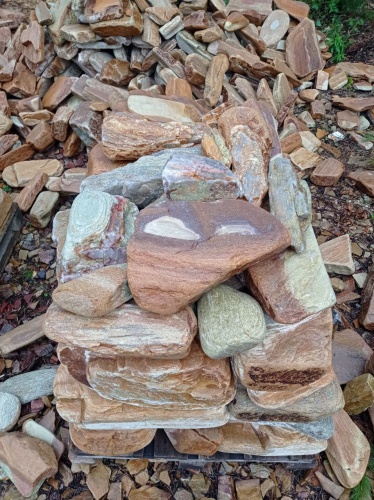 Златолит жёлтый, жёлто-зелёный глыбки и валуны для ланшафтного дизайна купить в Дзержинском