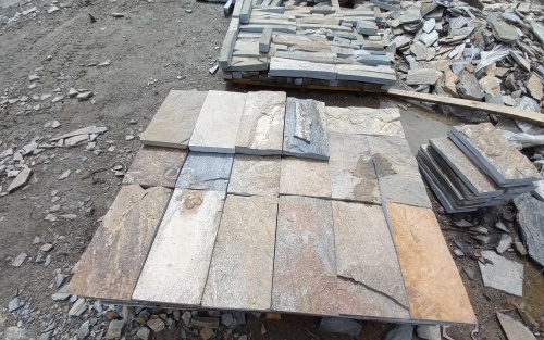 Плитка пилёная златолит Уральский для цоколя, отмостки купить в Дзержинском