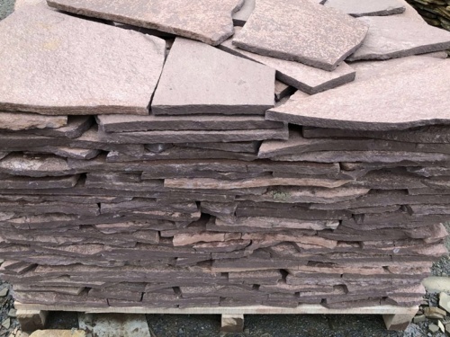 Плитняк лемезит бордовый для облицовки цоколя 20-25 мм  купить в Дзержинском