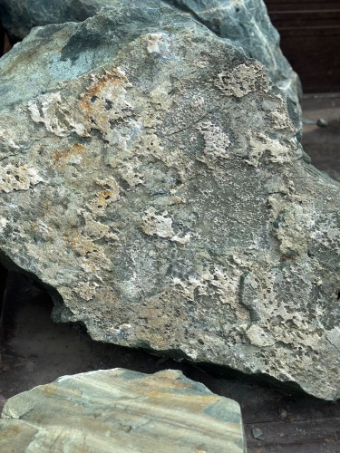 Ландшафтные глыбы зелёные 200-500 килограмм купить в Дзержинском