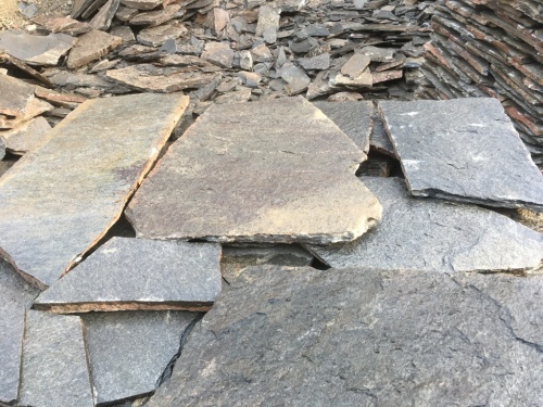 Серицит для облицовки цоколя, отмостки купить в Дзержинском